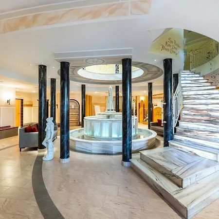 Hotel Lacknerhof Flachau