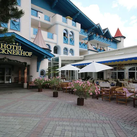 斯罗斯拉克内豪弗酒店 4* 弗拉绍